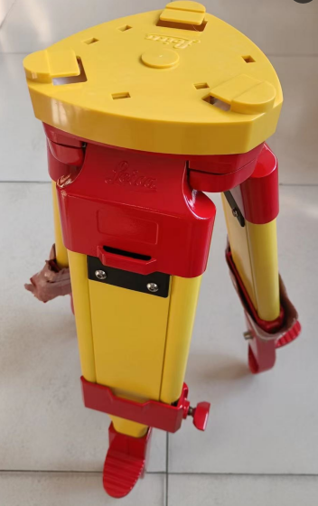 GST20-S Leica-compatible Mini Wooden Tripods 10Kg